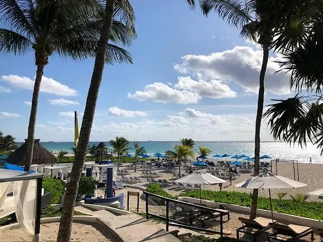 Paseo Xaman Ha Apartment Playa del Carmen